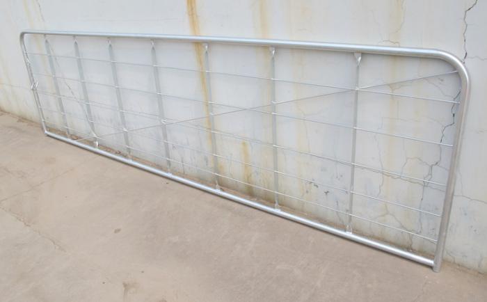 Standard Farm Gate