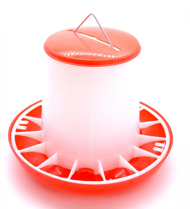 Poultry Feeder